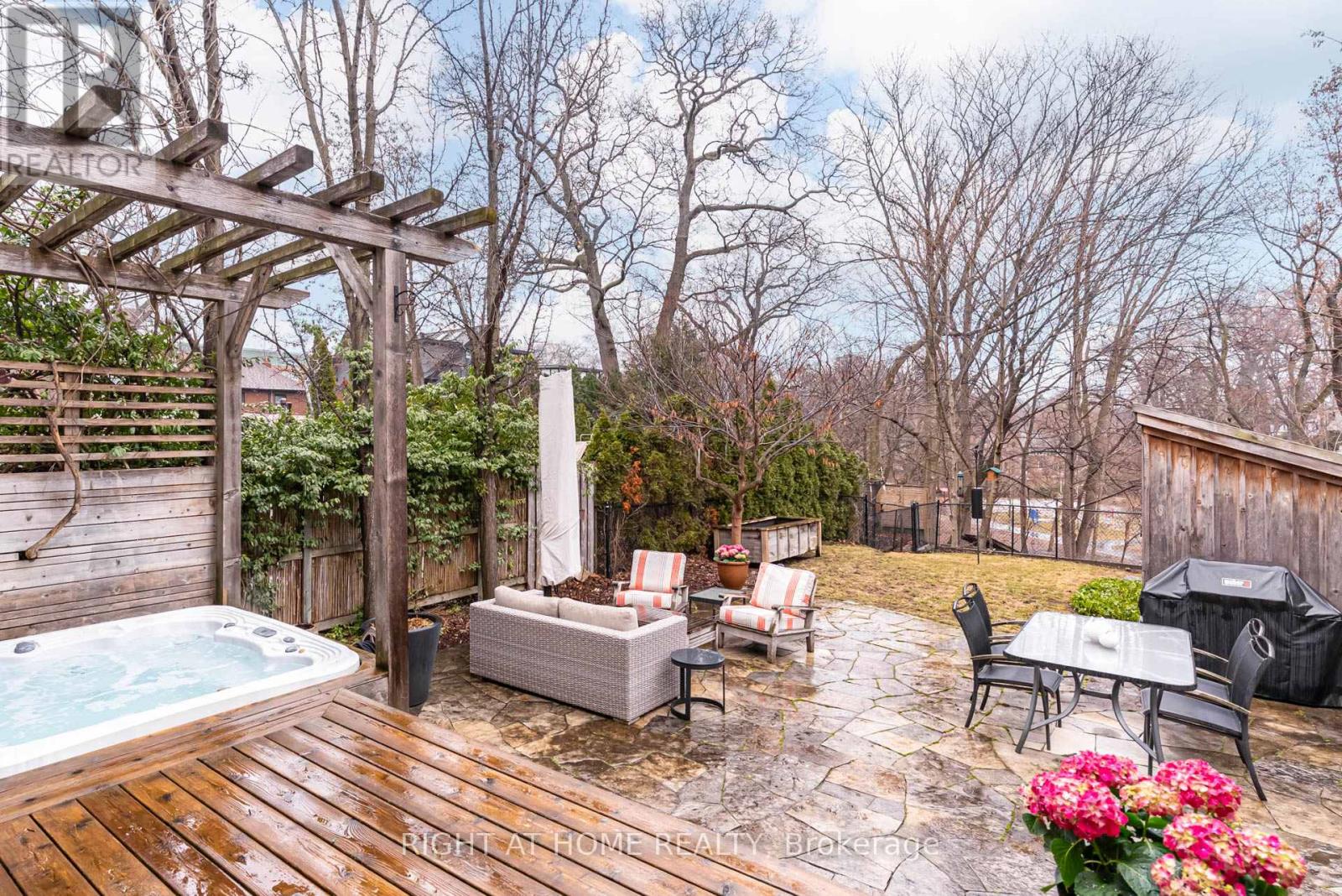 19 Rowland Street, Toronto, Ontario  M6P 1M2 - Photo 45 - W12934654