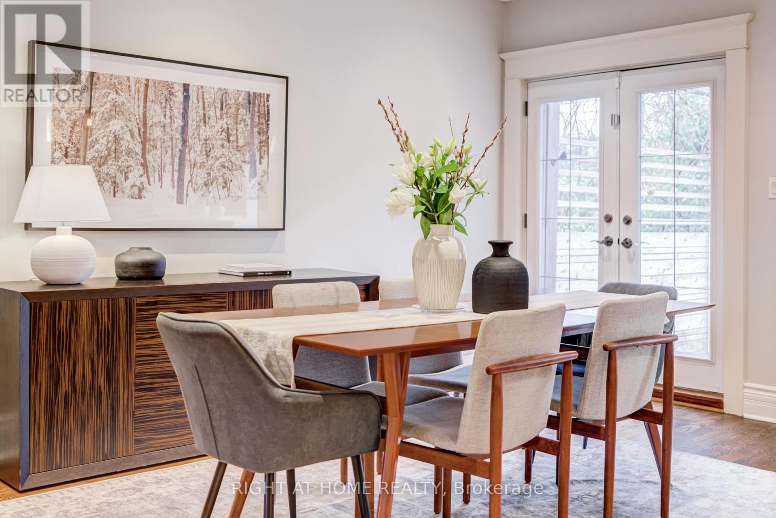 19 Rowland Street, Toronto, Ontario  M6P 1M2 - Photo 6 - W12934654