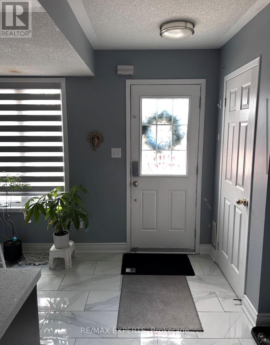 46 Joseph Griffith Lane, Toronto, Ontario  M3L 0C7 - Photo 2 - W12934672