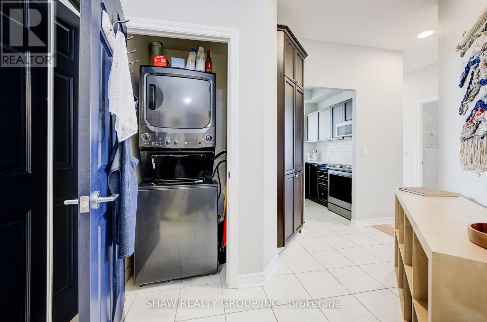 101 - 2379 Central Park Drive, Oakville, Ontario  L6H 0E3 - Photo 13 - W12934696