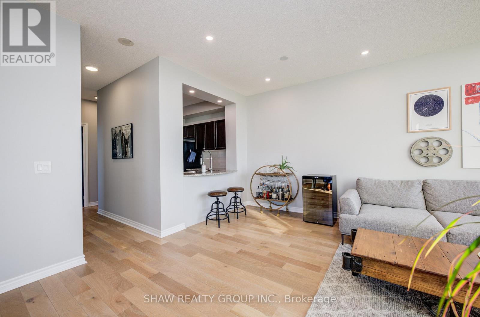 101 - 2379 Central Park Drive, Oakville, Ontario  L6H 0E3 - Photo 25 - W12934696