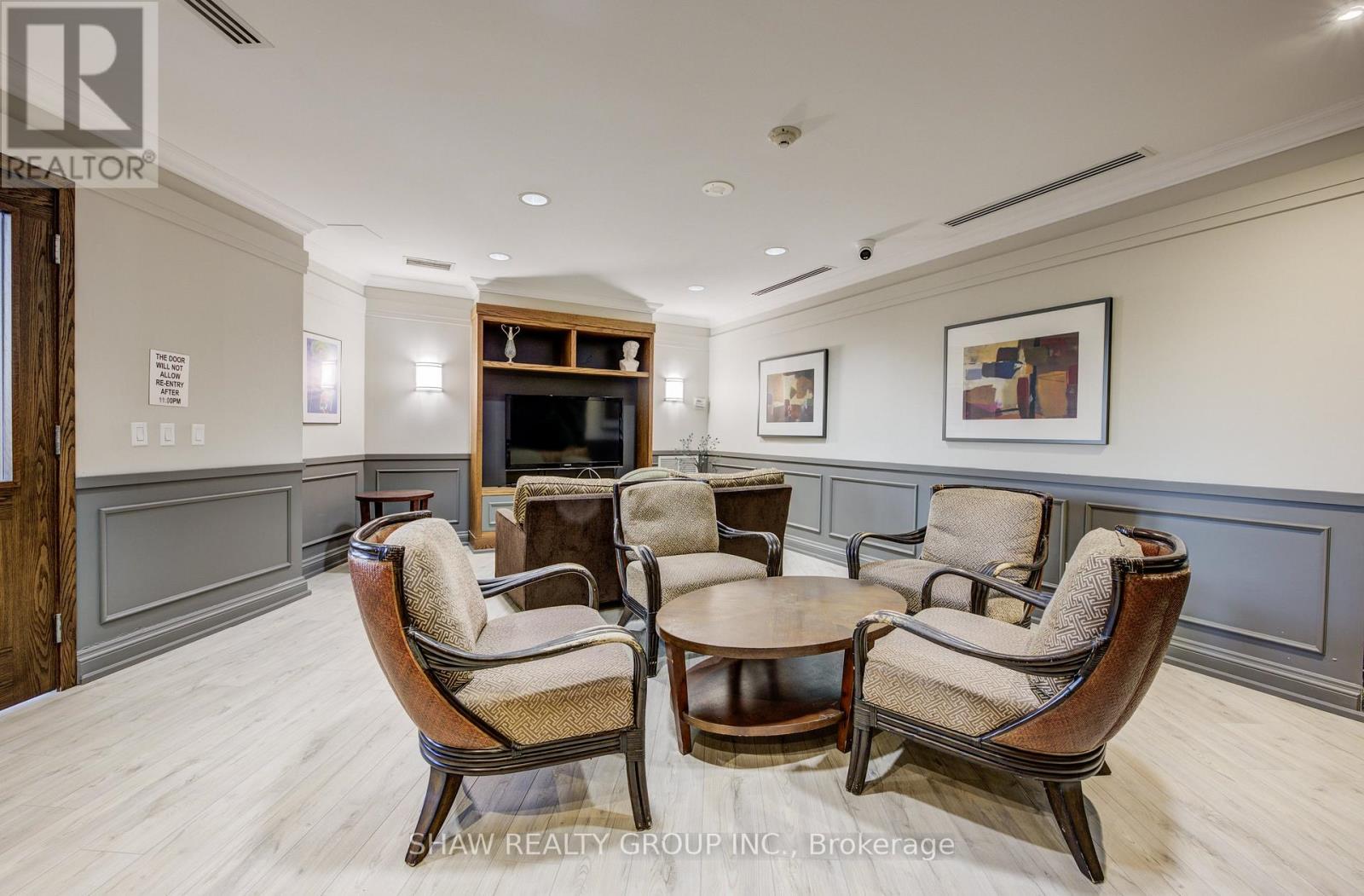 101 - 2379 Central Park Drive, Oakville, Ontario  L6H 0E3 - Photo 36 - W12934696