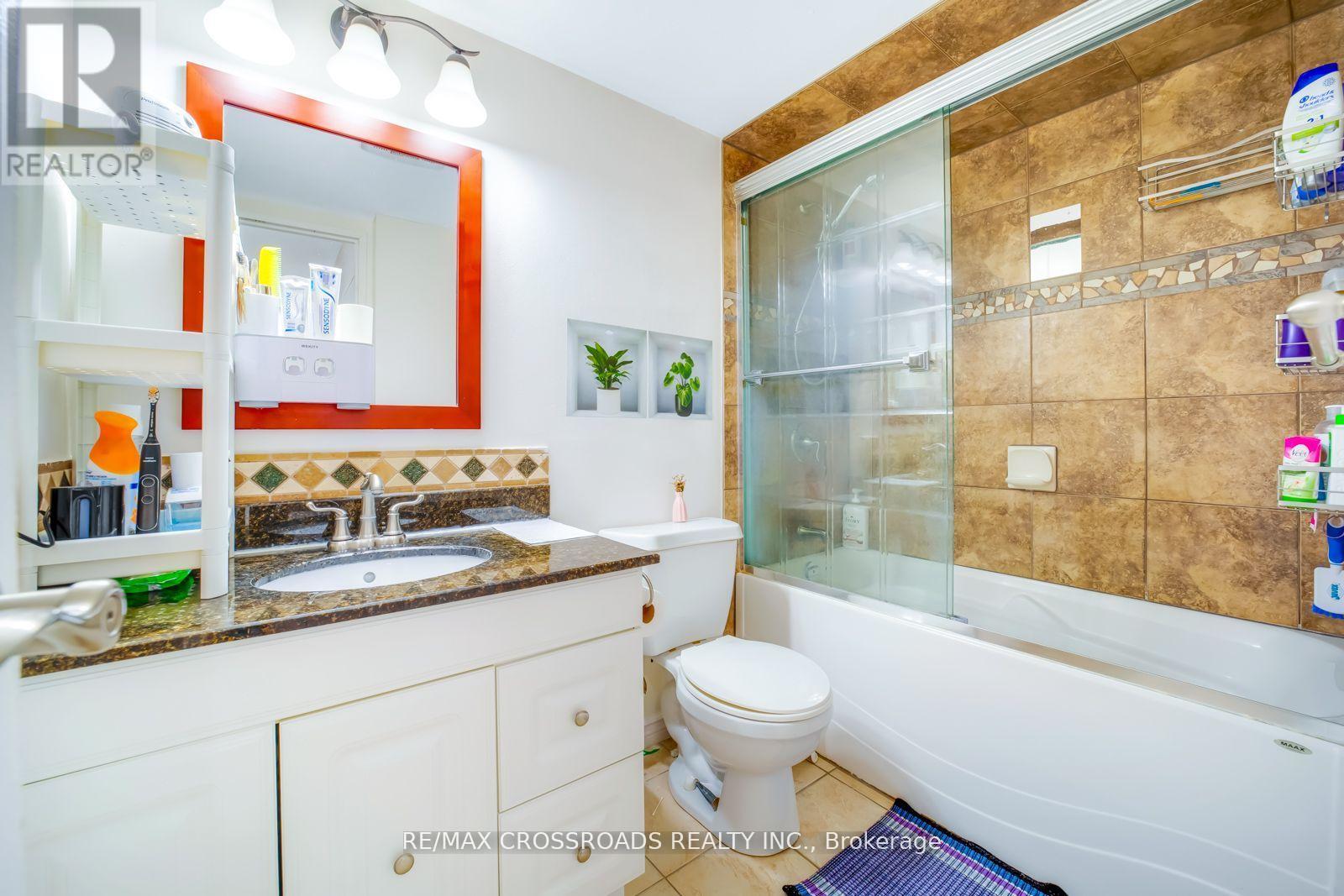 1208 - 340 Dixon Road, Toronto (Kingsview Village-The Westway), Ontario  M9R 1T1 - Photo 12 - W12934700