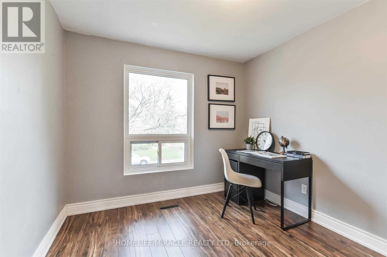 37 Banner Crescent, Ajax, Ontario  L1S 3S8 - Photo 23 - E12868404