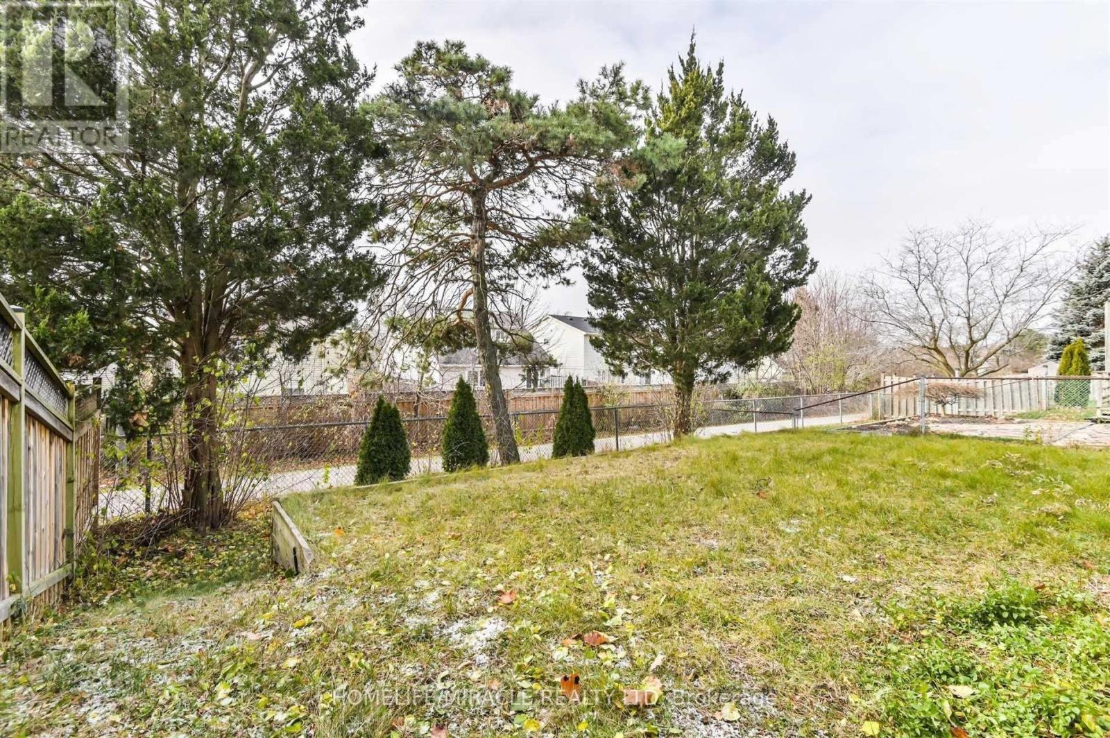 37 Banner Crescent, Ajax, Ontario  L1S 3S8 - Photo 31 - E12868404