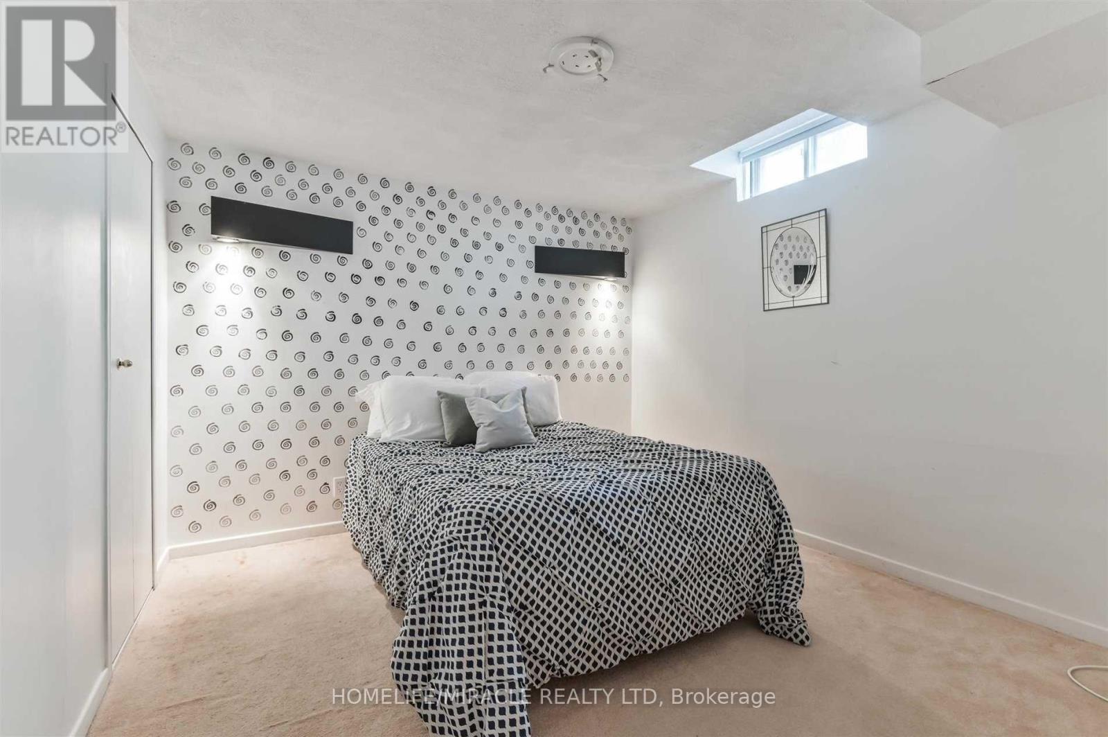 37 Banner Crescent, Ajax, Ontario  L1S 3S8 - Photo 28 - E12868404