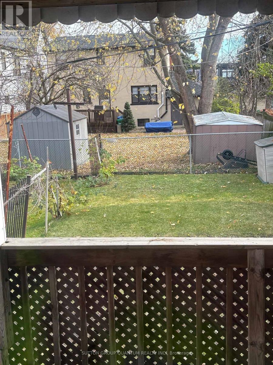 61 Forest Avenue, Mississauga, Ontario  L5G 1L3 - Photo 28 - W12887934