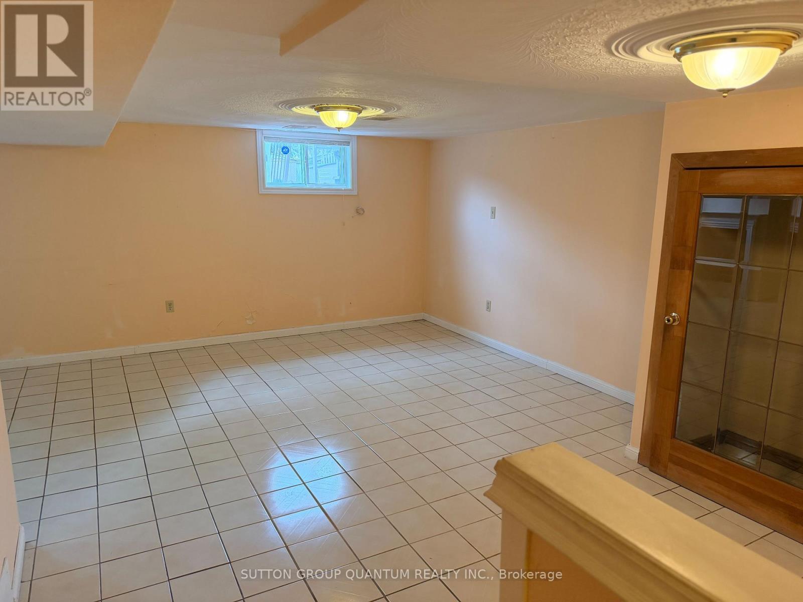 61 Forest Avenue, Mississauga, Ontario  L5G 1L3 - Photo 18 - W12887934