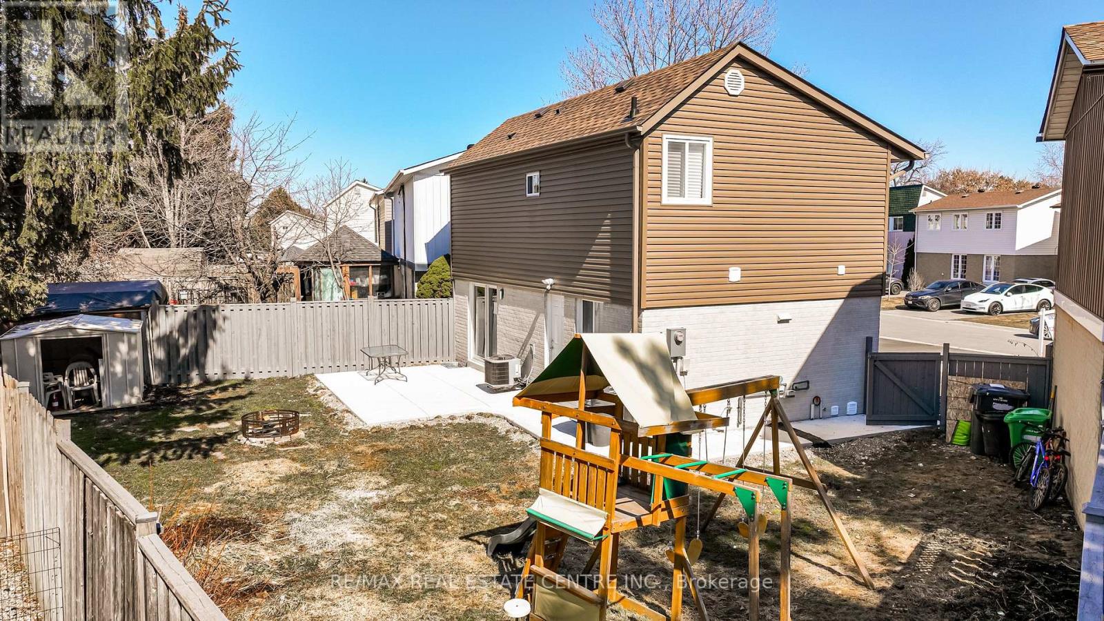 20 Hayden Court, Brampton, Ontario  L6S 1Y3 - Photo 39 - W12928470