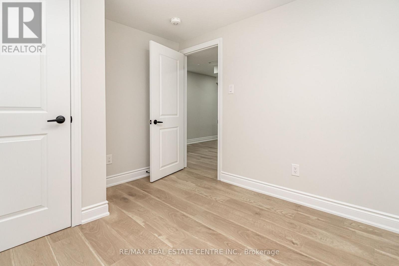 20 Hayden Court, Brampton, Ontario  L6S 1Y3 - Photo 36 - W12928470