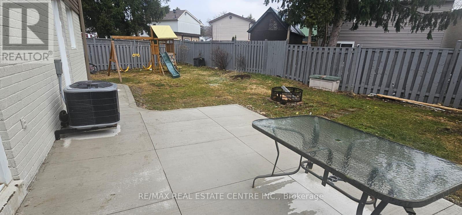 20 Hayden Court, Brampton, Ontario  L6S 1Y3 - Photo 40 - W12928470