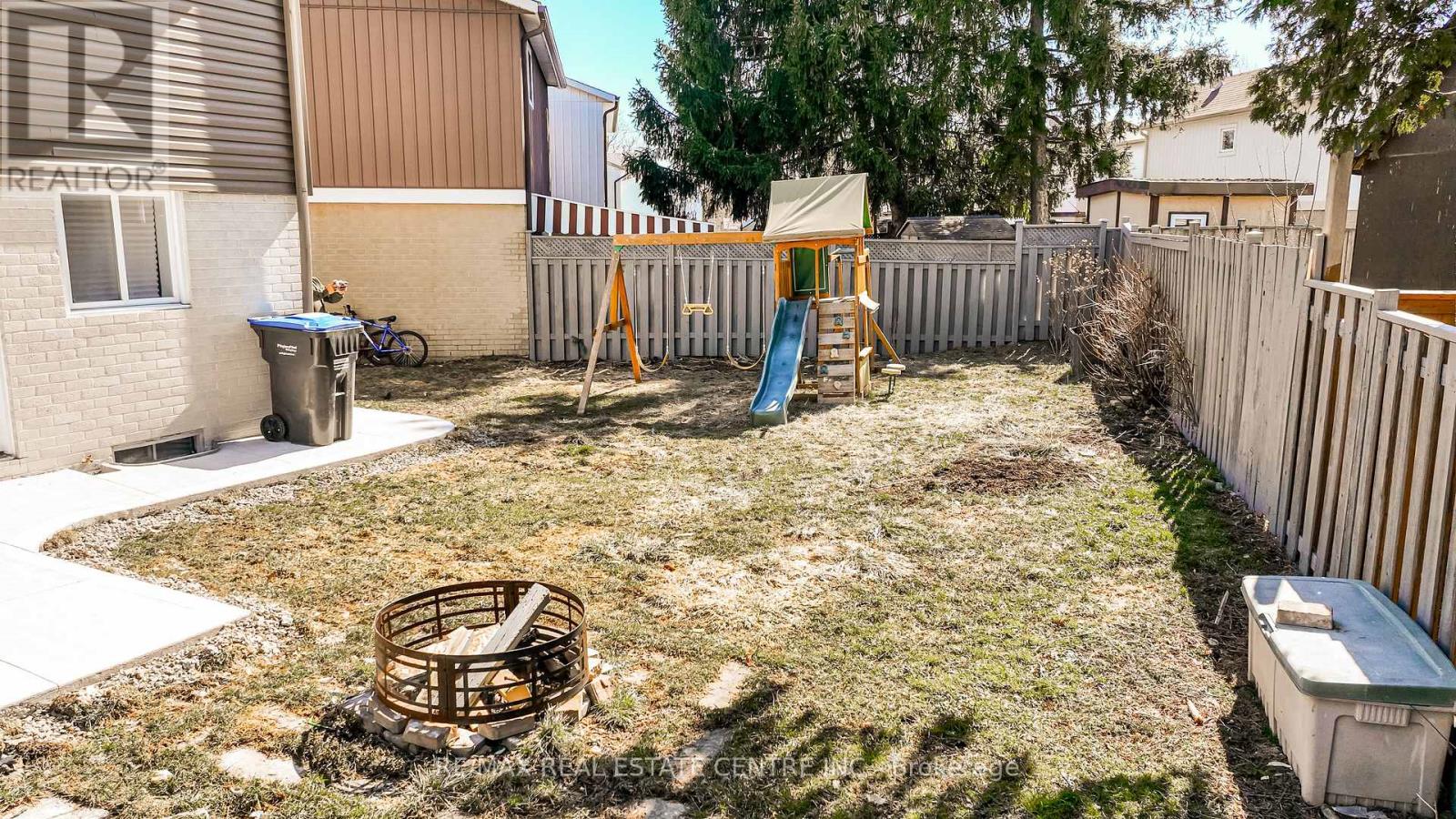 20 Hayden Court, Brampton, Ontario  L6S 1Y3 - Photo 42 - W12928470