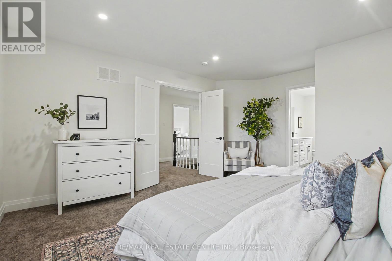 507 Grand Ridge Drive, Waterloo, Ontario  N1S 4Y9 - Photo 26 - X12934588