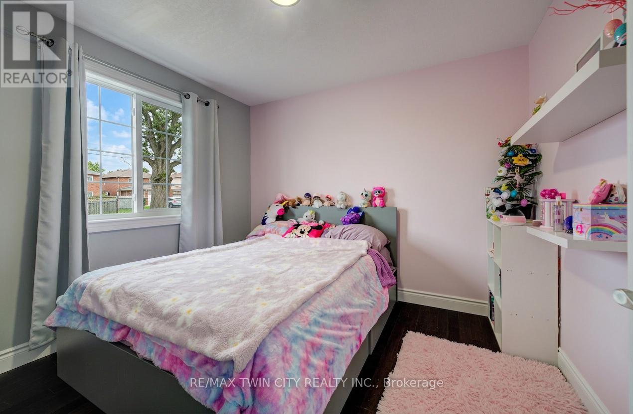 76 Baird Street, Blandford-Blenheim, Ontario  N0J 1B0 - Photo 26 - X12934596