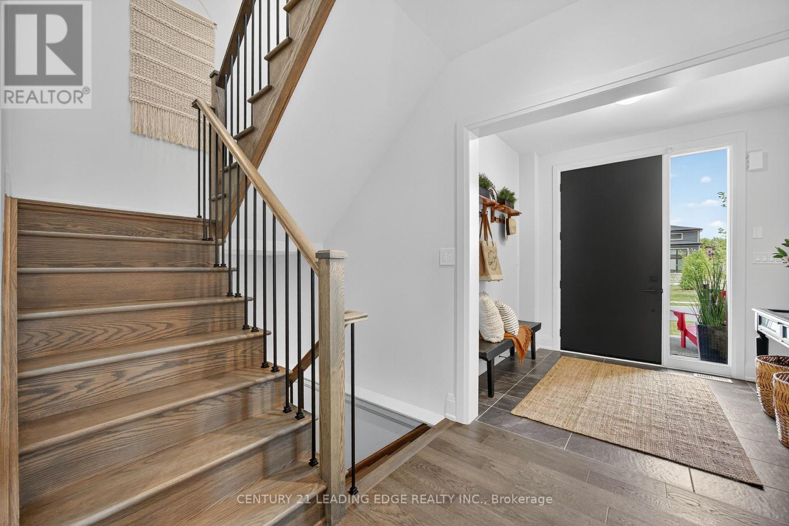 108 Goldie Court, Blue Mountains, Ontario  N0H 1J0 - Photo 29 - X12934604