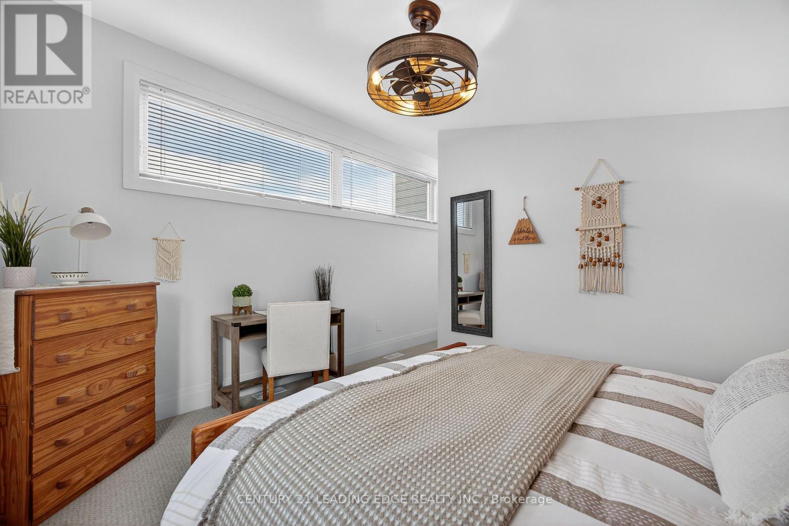 108 Goldie Court, Blue Mountains, Ontario  N0H 1J0 - Photo 36 - X12934604