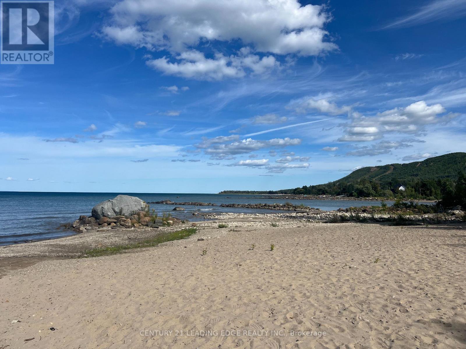 108 Goldie Court, Blue Mountains, Ontario  N0H 1J0 - Photo 49 - X12934604