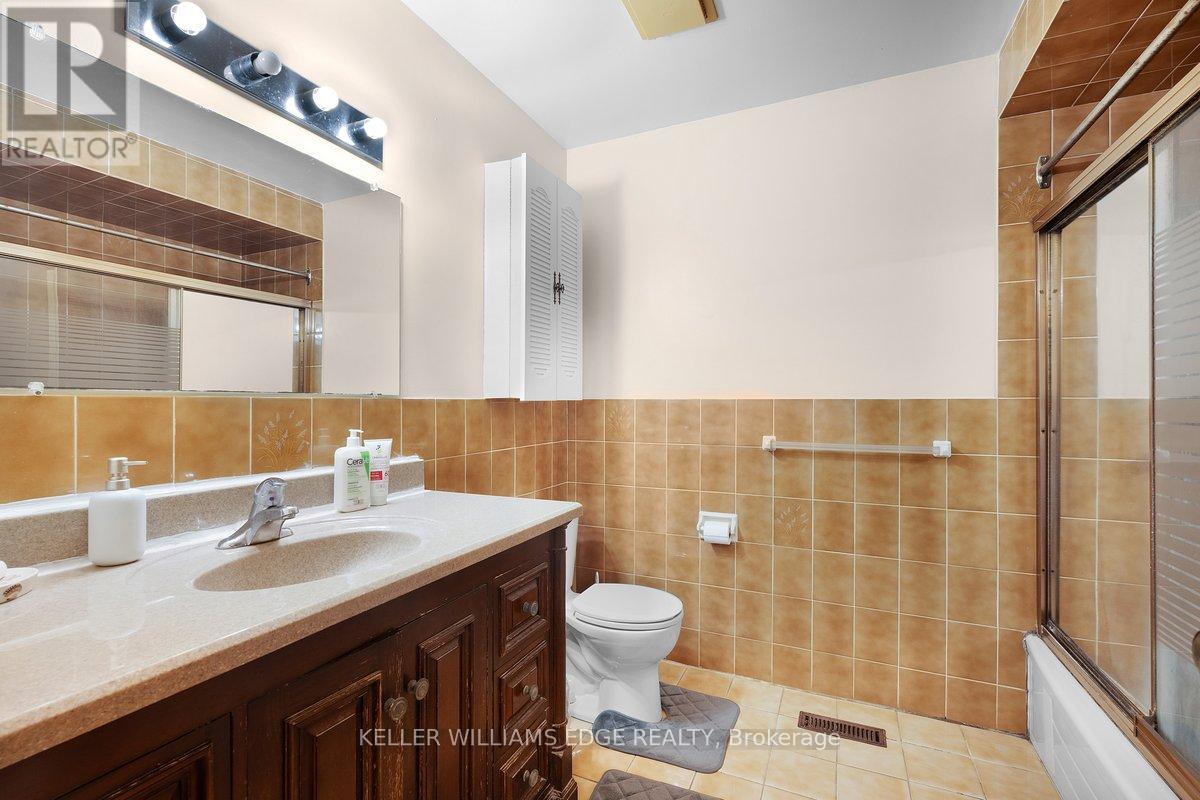 45 Juniper Drive, Hamilton, Ontario  L8E 4C7 - Photo 22 - X12934630