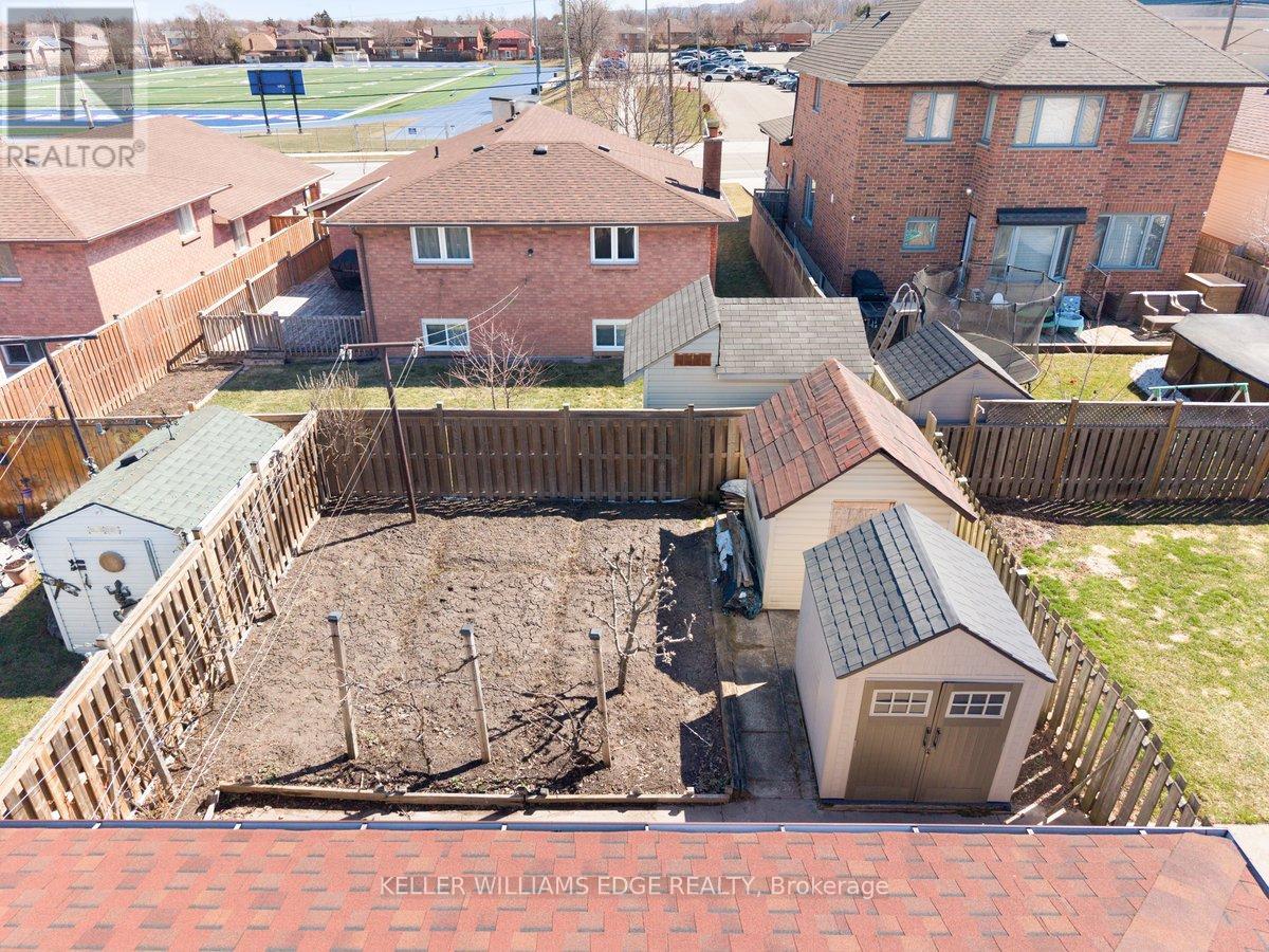 45 Juniper Drive, Hamilton, Ontario  L8E 4C7 - Photo 25 - X12934630