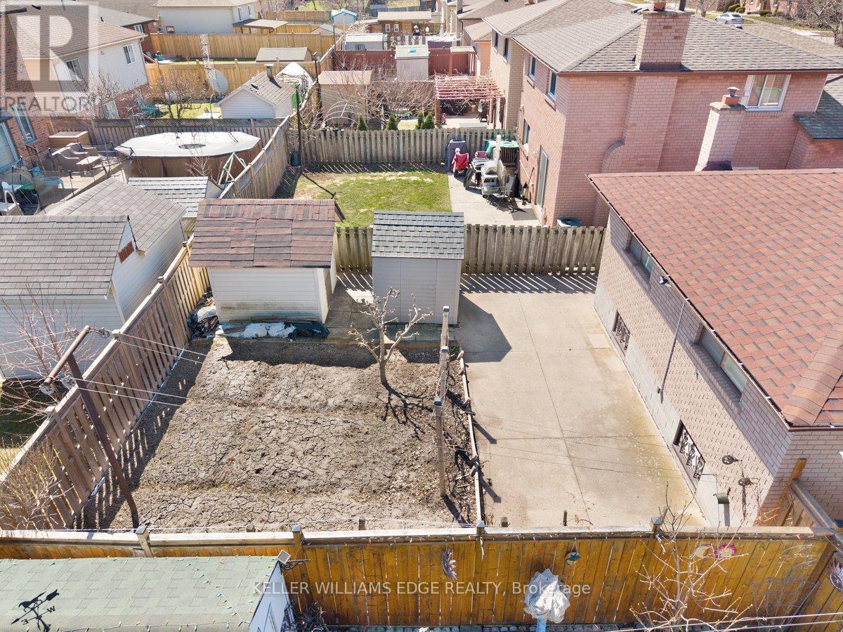 45 Juniper Drive, Hamilton, Ontario  L8E 4C7 - Photo 26 - X12934630