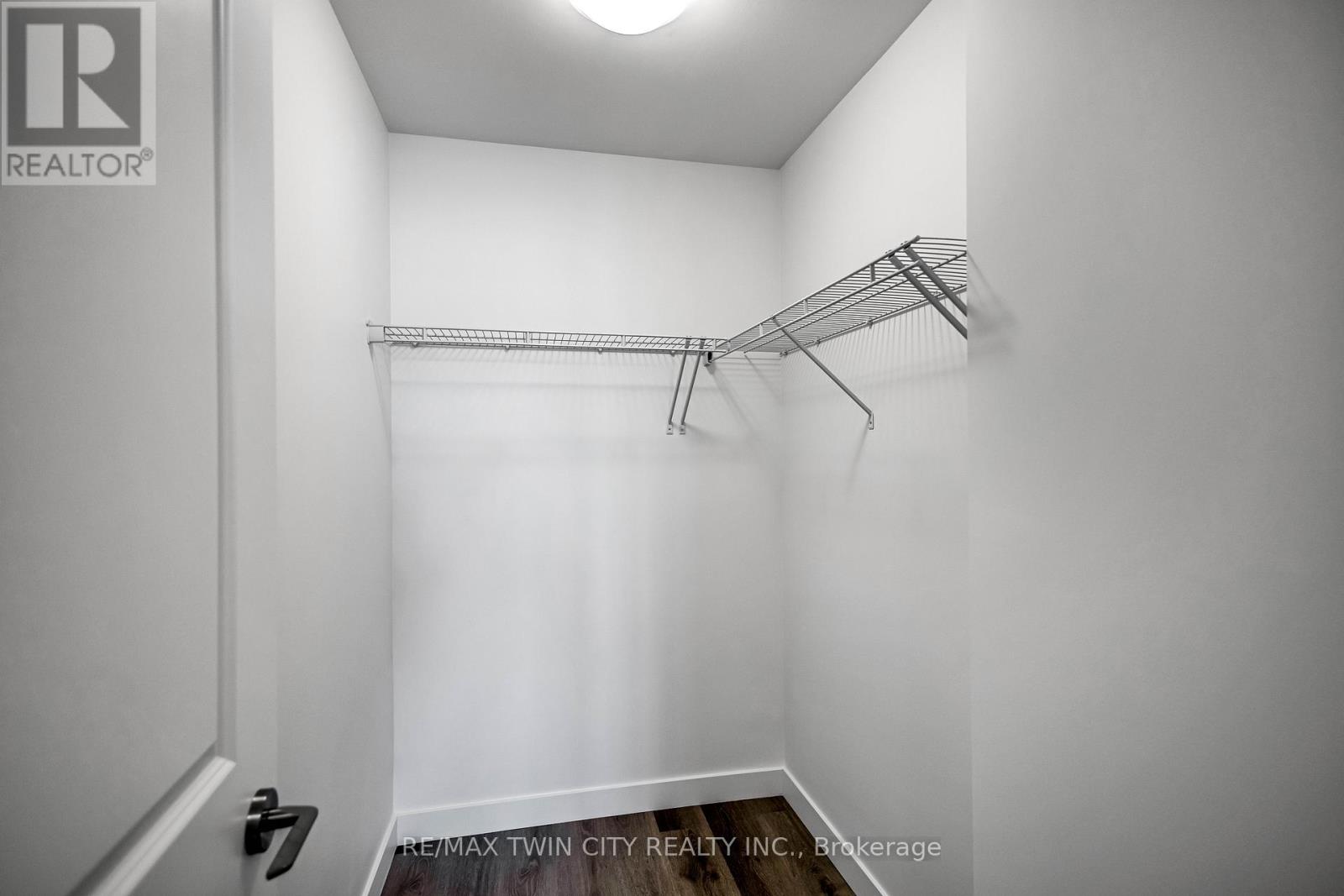 212 - 461 Green Road, Hamilton, Ontario  L8E 0L5 - Photo 17 - X12934676