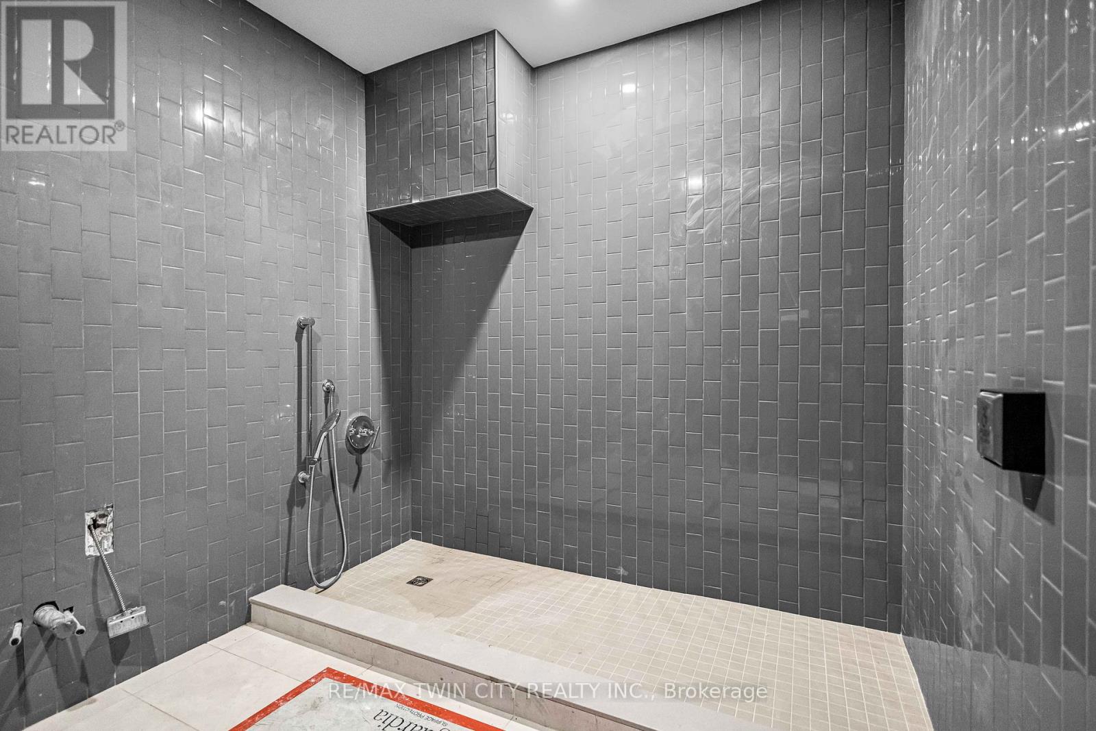 212 - 461 Green Road, Hamilton, Ontario  L8E 0L5 - Photo 27 - X12934676