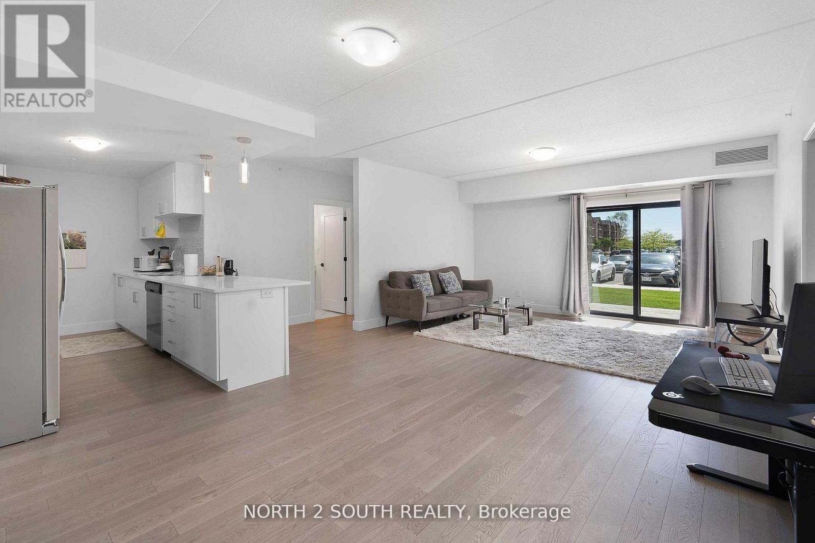 102 - 2550 Sandwich West Parkway, Windsor, Ontario  N9H 0A7 - Photo 4 - X12934706