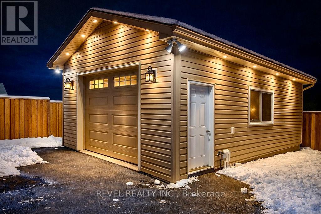 521 Pine Street N, Timmins, Ontario  P4N 6L9 - Photo 3 - T12880686