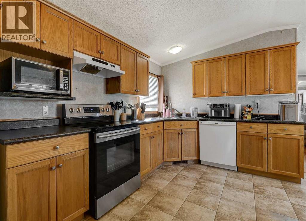 254, 10615 88 Street, Grande Prairie, Alberta  T8X 1P5 - Photo 3 - A2296118