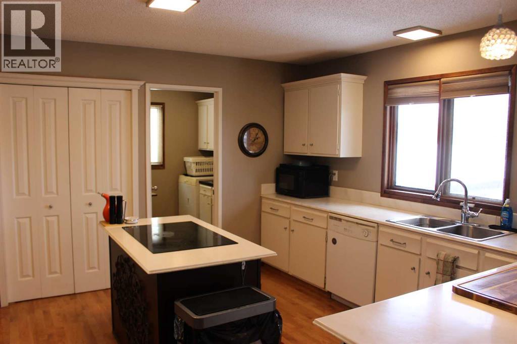 416 7th Street, Picture Butte, Alberta  T0K 1V0 - Photo 4 - A2296618