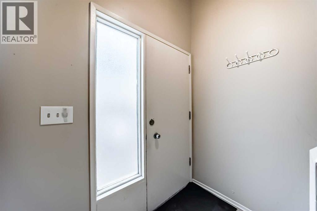 16 Beaver Dam Place NE, Calgary, Alberta  T2K 4X3 - Photo 2 - A2269615