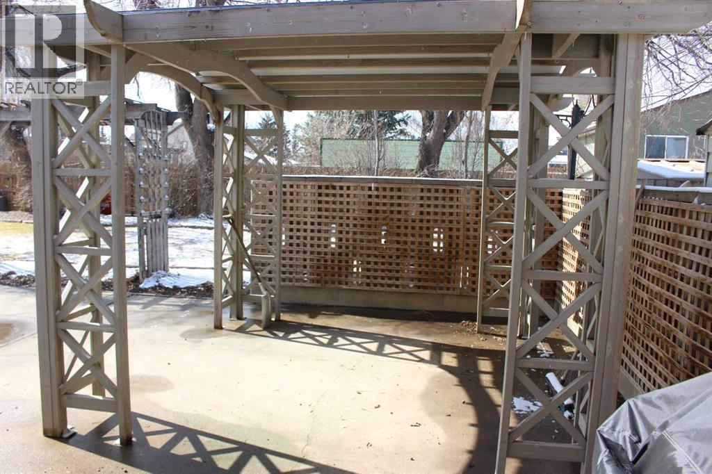 416 7th Street, Picture Butte, Alberta  T0K 1V0 - Photo 30 - A2296618