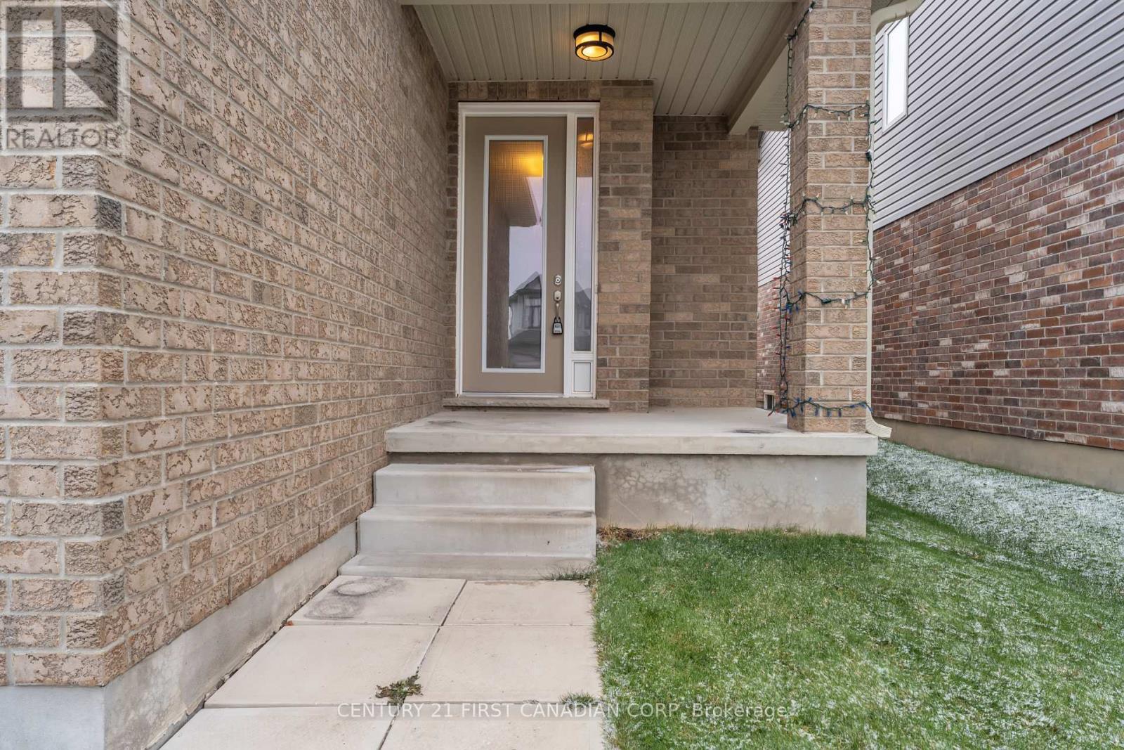 1720 O'hanlan Lane, London North, Ontario  N5X 0N1 - Photo 2 - X12934746