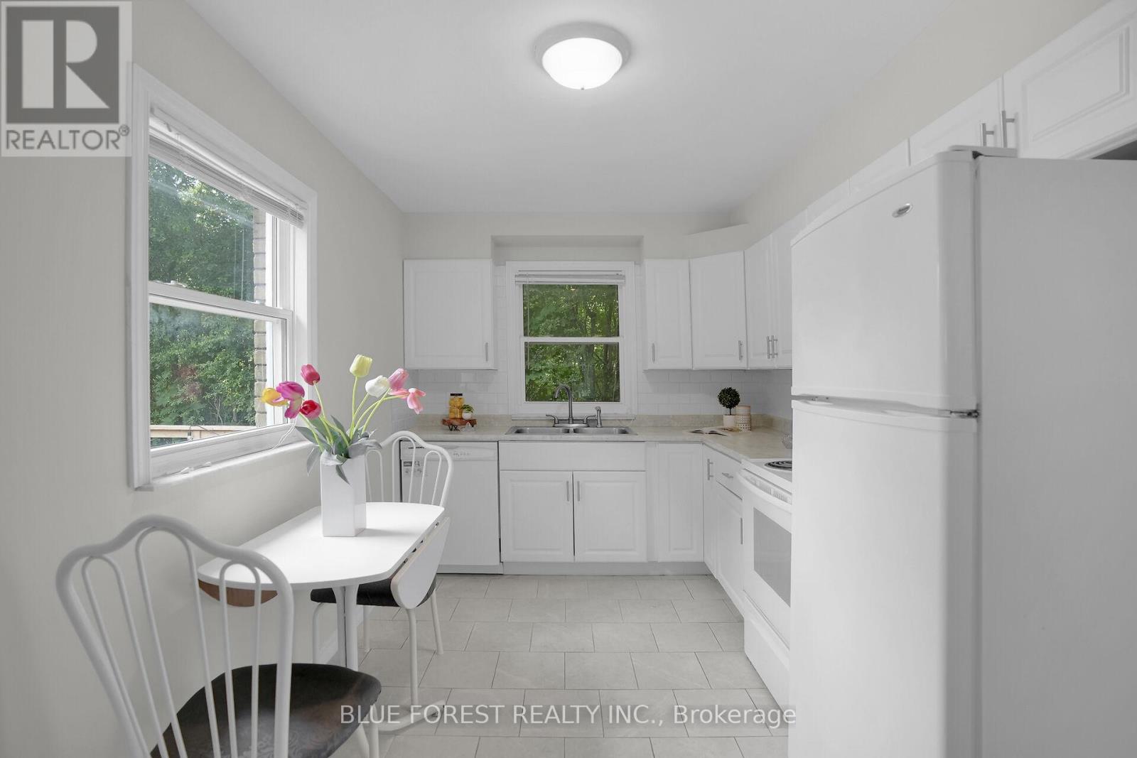 685 Strathmeyer Street, London East, Ontario  N5Y 3Z3 - Photo 12 - X12934764