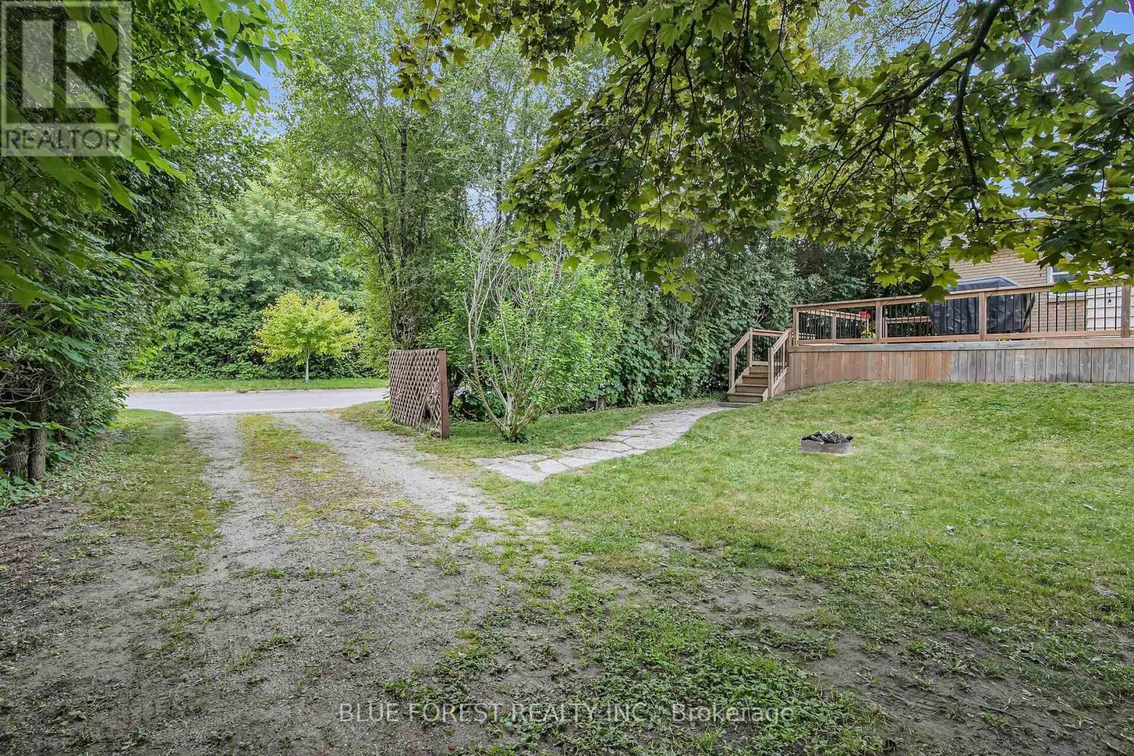 685 Strathmeyer Street, London East, Ontario  N5Y 3Z3 - Photo 35 - X12934764