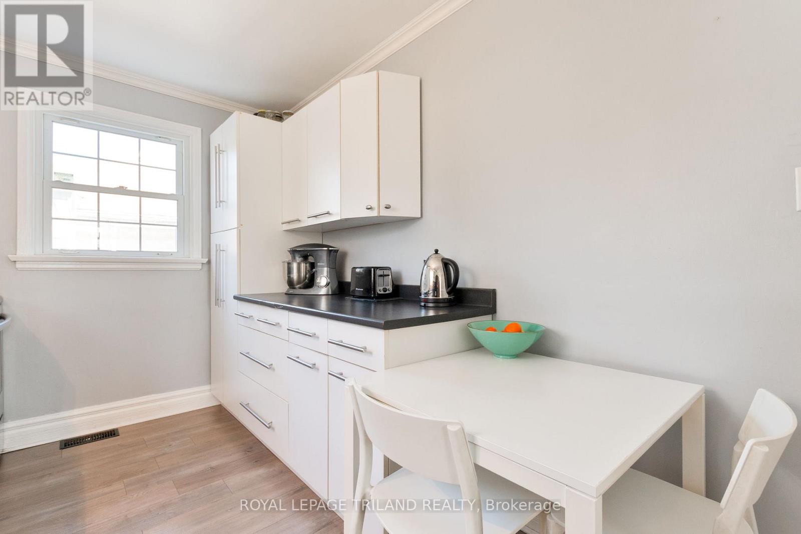 417 Byron Boulevard, London South, Ontario  N6K 2L6 - Photo 15 - X12934910