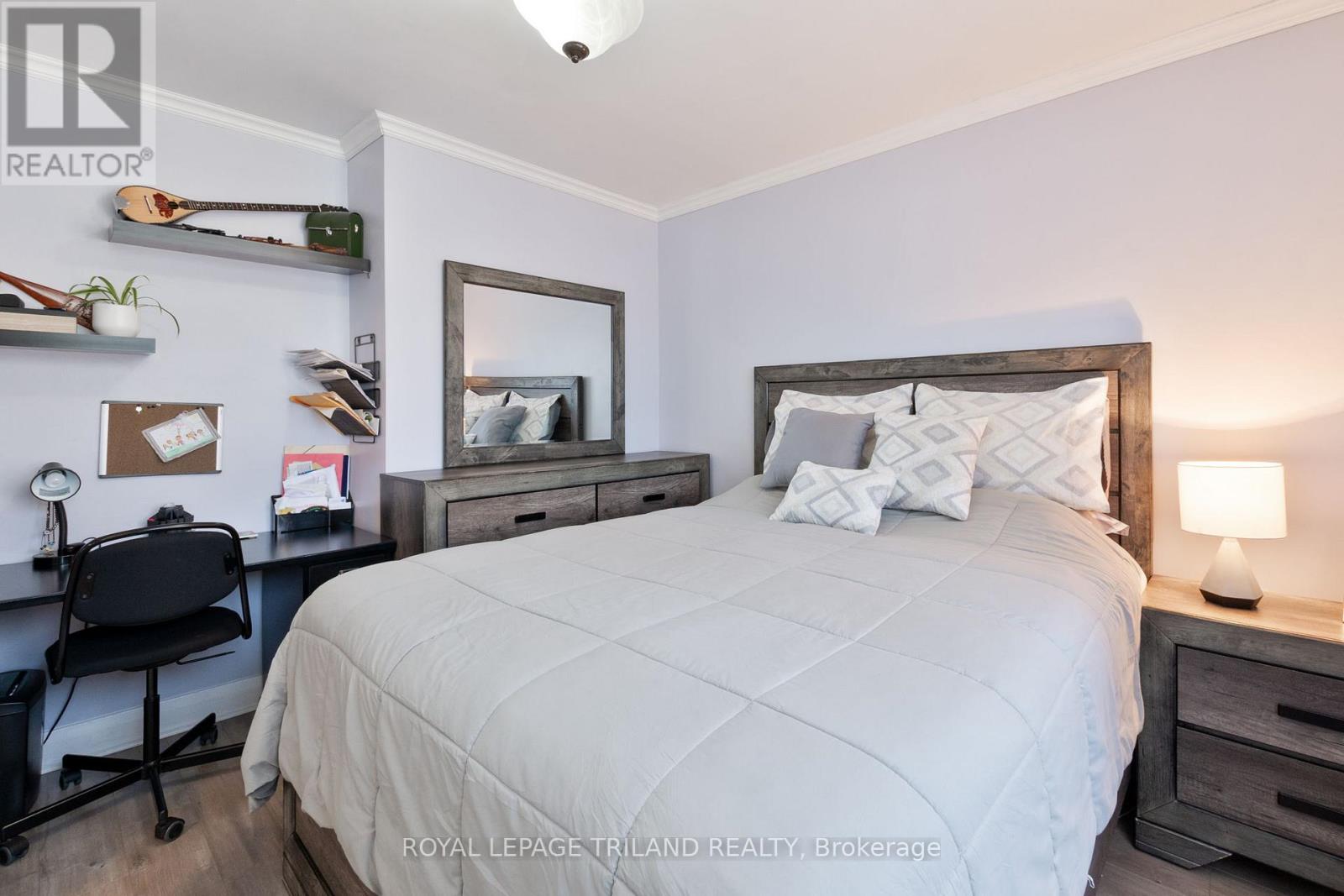 417 Byron Boulevard, London South, Ontario  N6K 2L6 - Photo 19 - X12934910