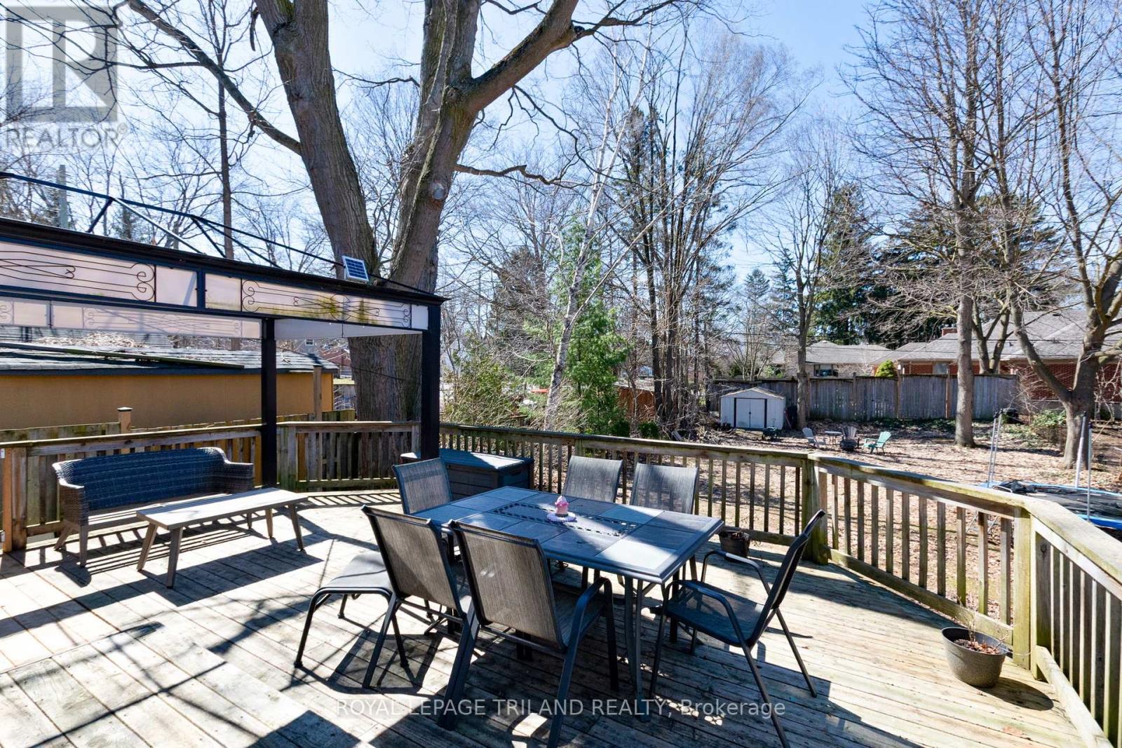 417 Byron Boulevard, London South, Ontario  N6K 2L6 - Photo 35 - X12934910