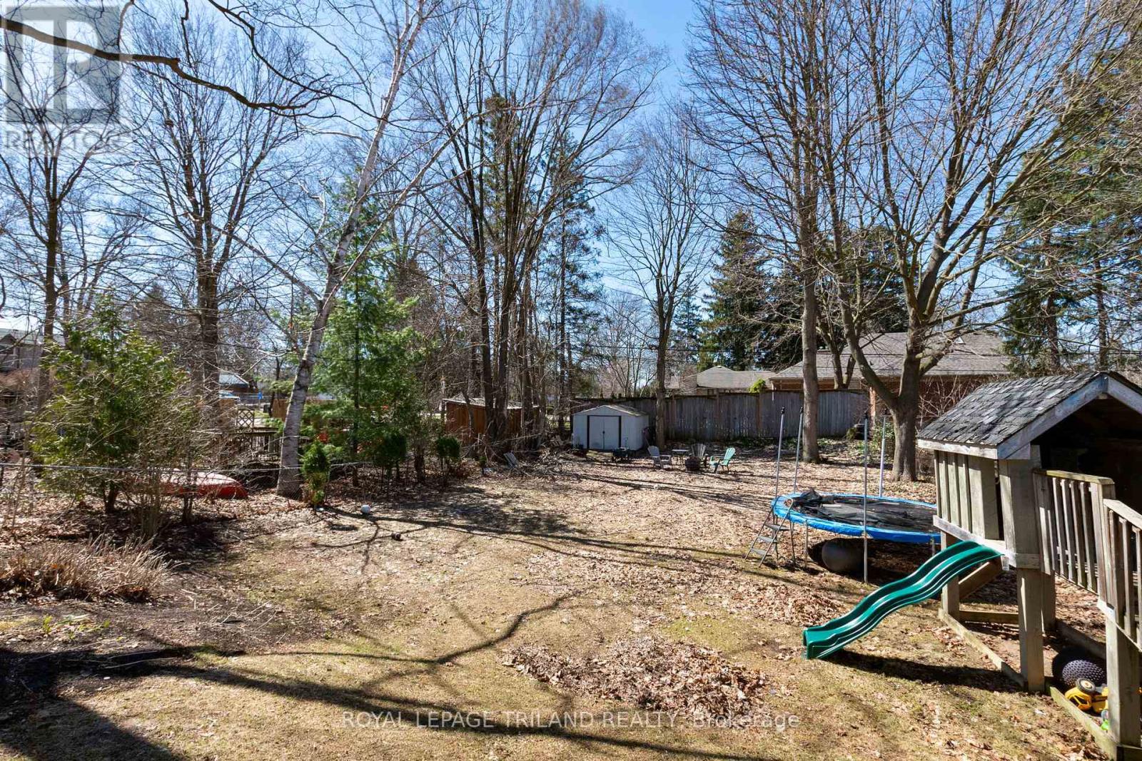 417 Byron Boulevard, London South, Ontario  N6K 2L6 - Photo 36 - X12934910