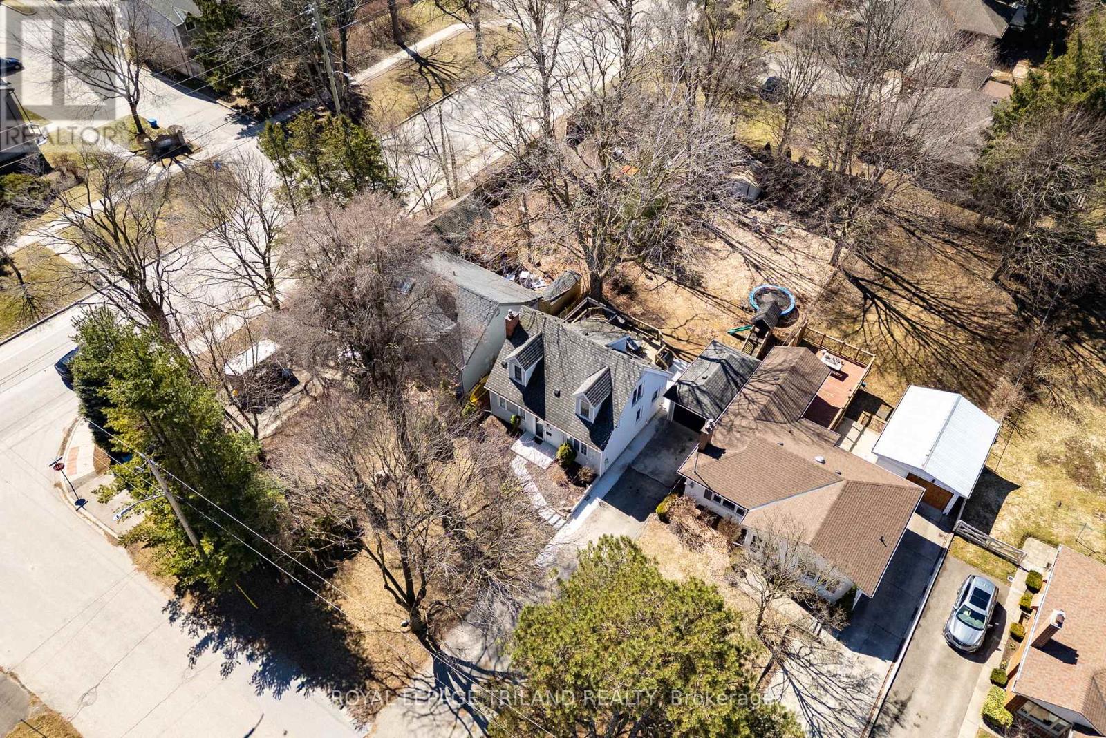 417 Byron Boulevard, London South, Ontario  N6K 2L6 - Photo 39 - X12934910