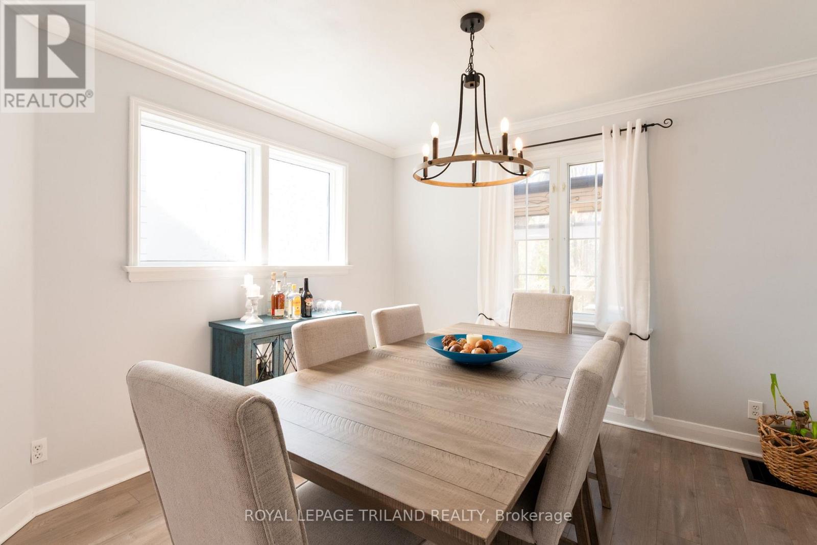 417 Byron Boulevard, London South, Ontario  N6K 2L6 - Photo 9 - X12934910