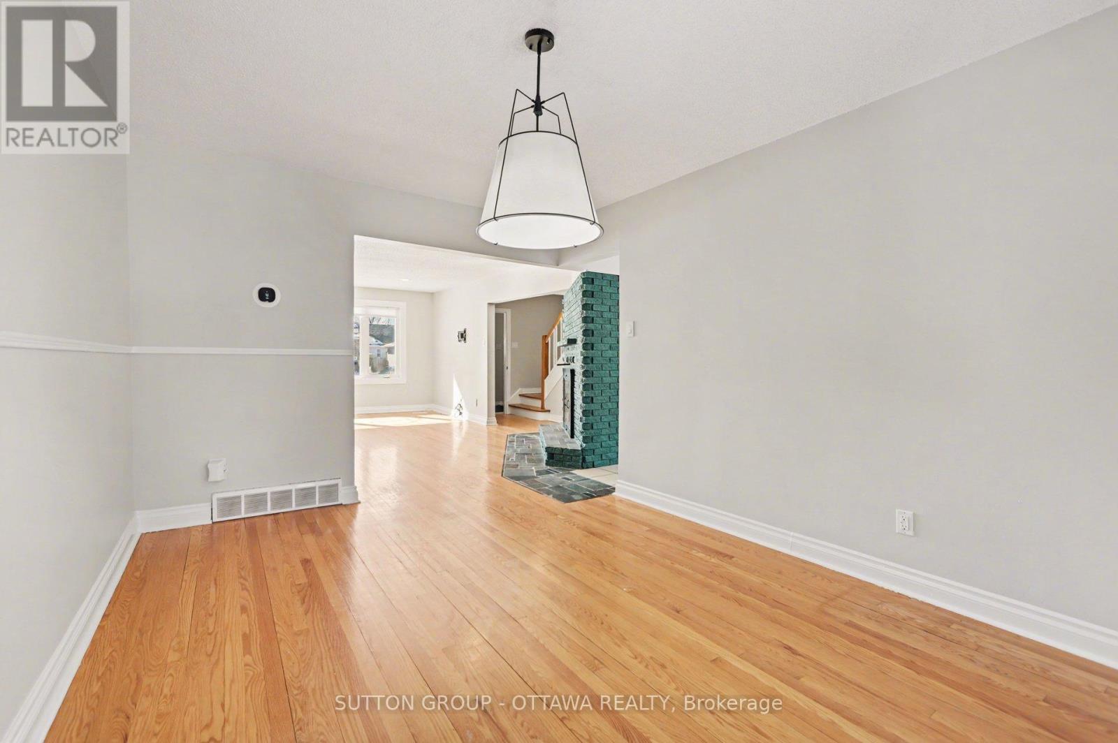 1071 Aldea Avenue, Ottawa, Ontario K1H 8B8 - Photo 11 - X12934792