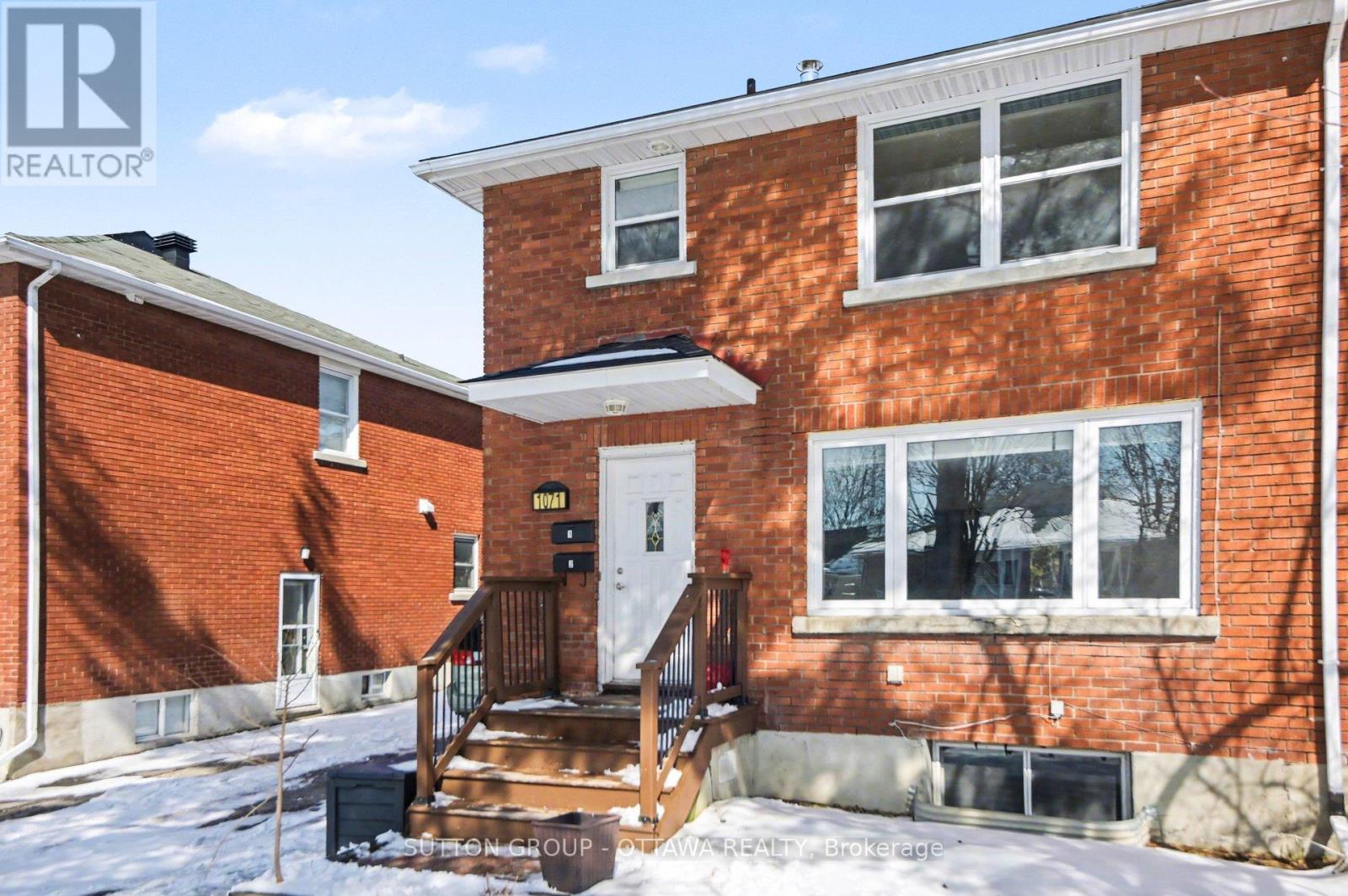 1071 Aldea Avenue, Ottawa, Ontario K1H 8B8 - Photo 2 - X12934792
