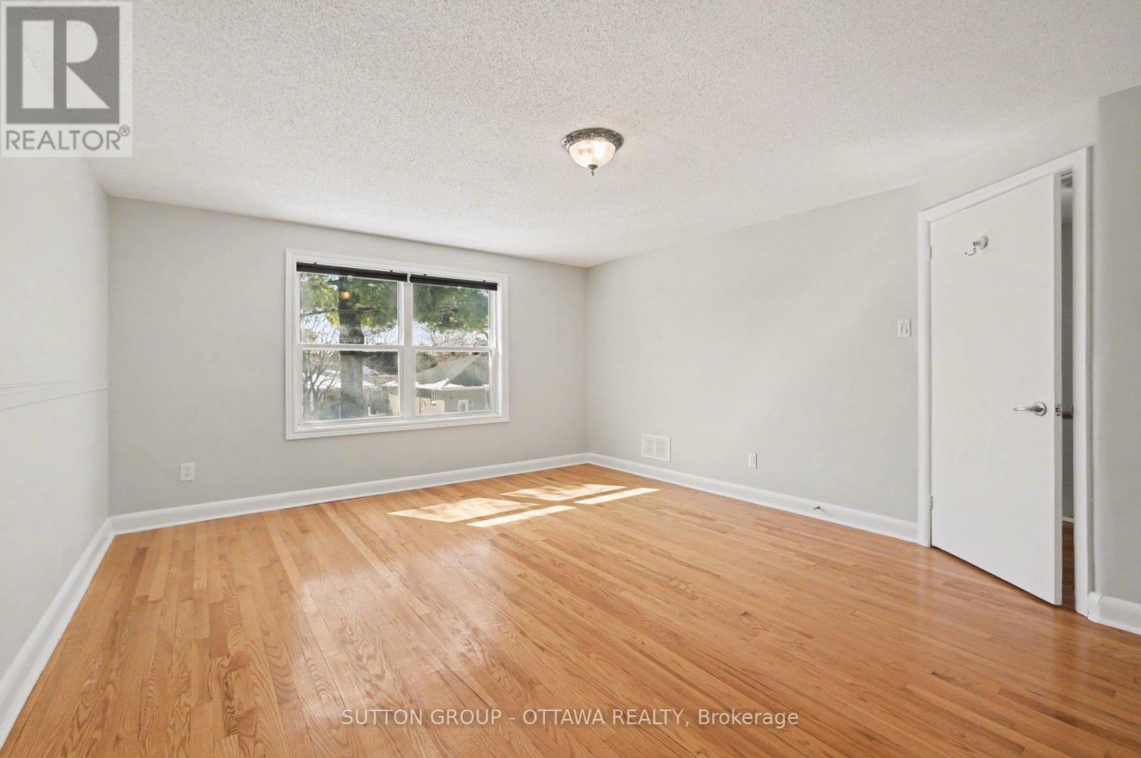 1071 Aldea Avenue, Ottawa, Ontario K1H 8B8 - Photo 21 - X12934792