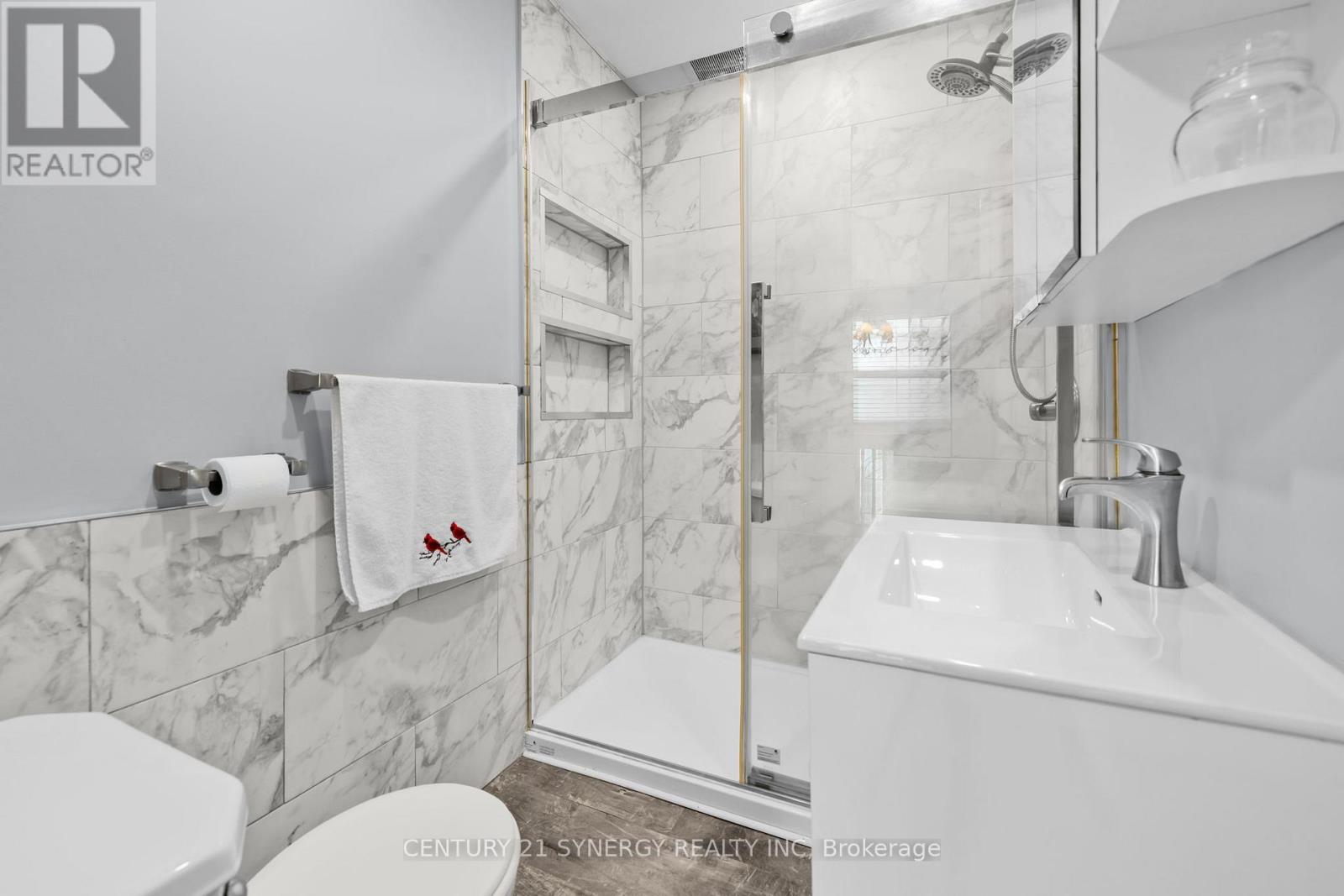 404 Dieppe Street, Ottawa, Ontario  K1L 6V4 - Photo 14 - X12934828