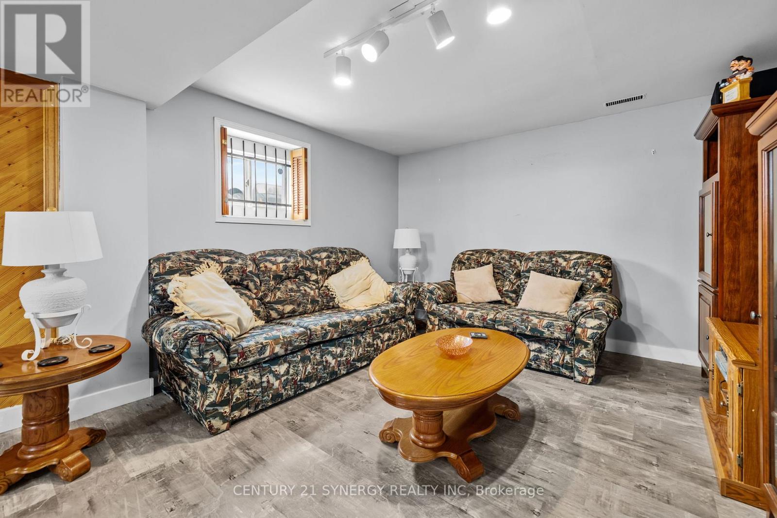 404 Dieppe Street, Ottawa, Ontario  K1L 6V4 - Photo 24 - X12934828