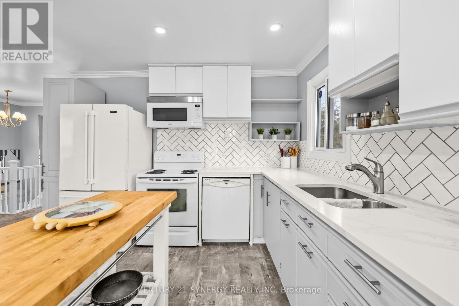 404 Dieppe Street, Ottawa, Ontario  K1L 6V4 - Photo 6 - X12934828