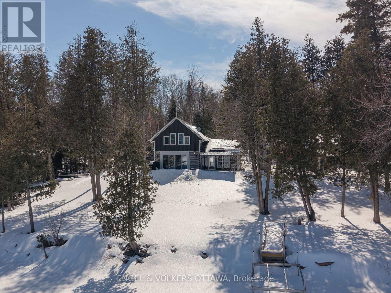 106 WHITES BEACH TRAIL, Whitewater Region, Ontario