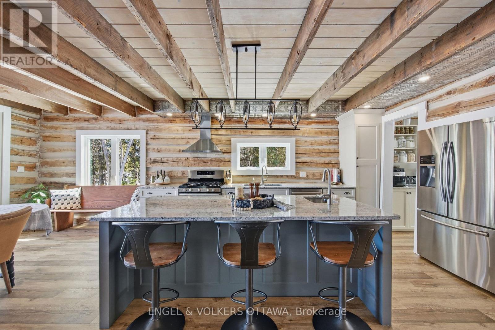 106 Whites Beach Trail, Whitewater Region, Ontario  K0J 2L0 - Photo 12 - X12934898