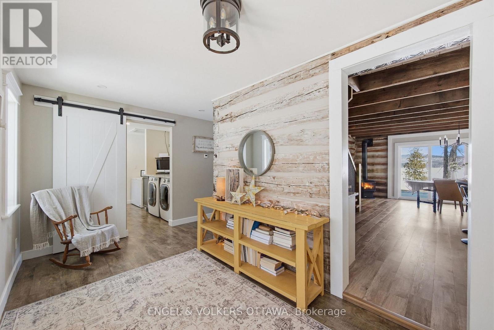 106 Whites Beach Trail, Whitewater Region, Ontario  K0J 2L0 - Photo 3 - X12934898